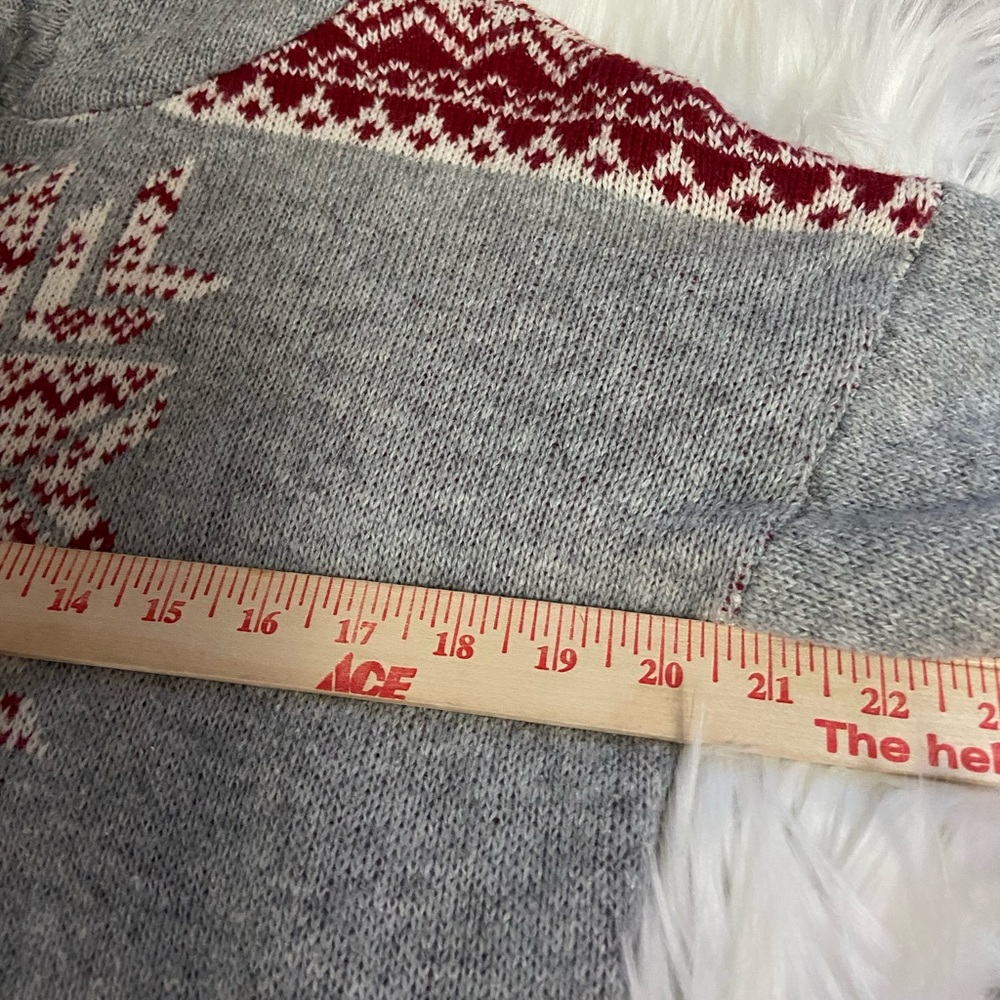 Ruby Moon Sz S Grey with Burgandy Women’s Hooded Knit Sweater - Picture 7 of 10